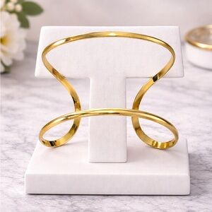 From St Xavier double cuff bracelet NWT